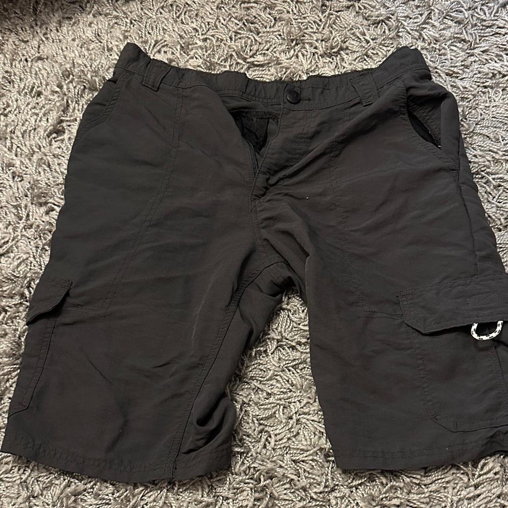 Wrangler Men's Dark Cargo Shorts